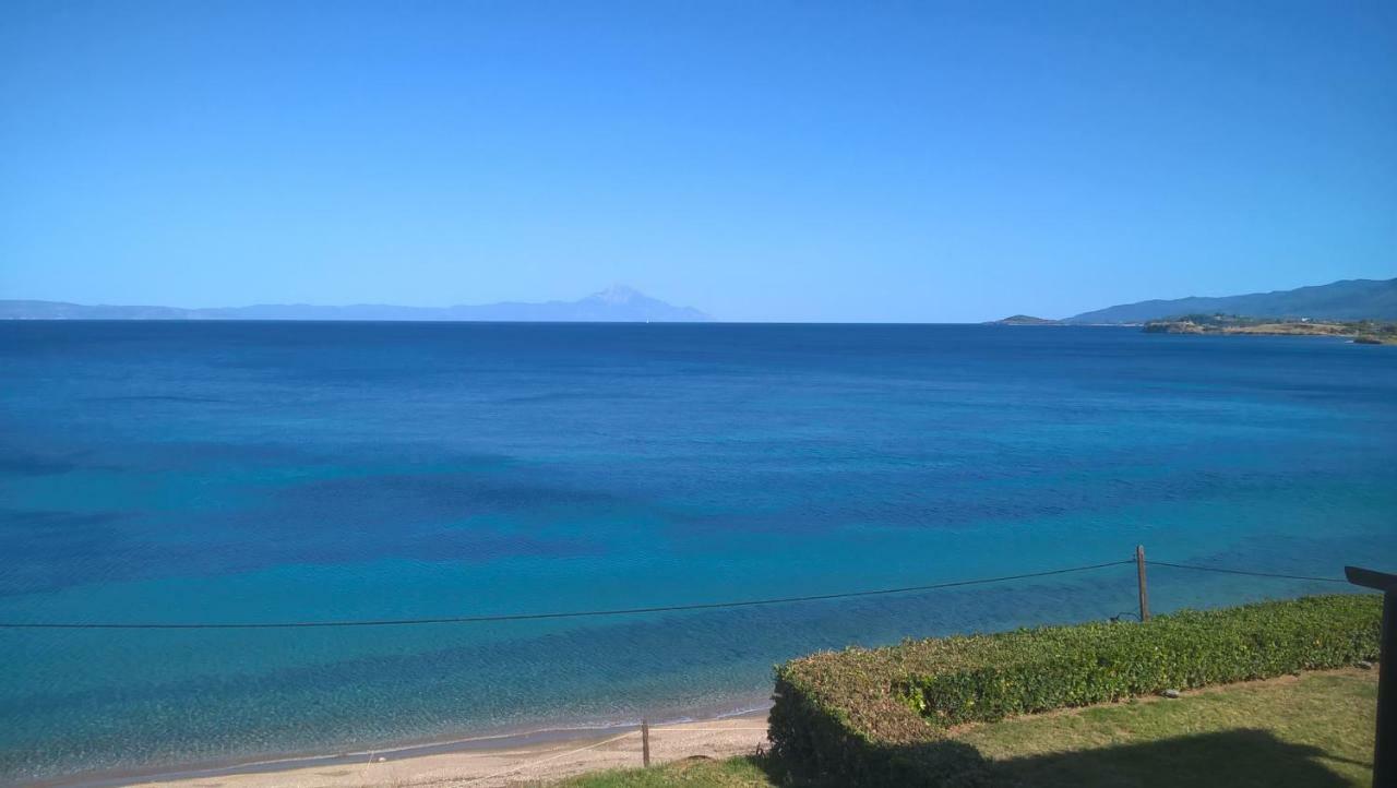 Sangue Blu Beachfront Villa Apartment Ágios Nikólaos Exteriér fotografie